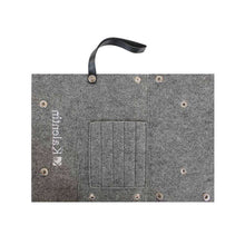 Carregar imagem no visualizador da galeria, Estojo de feltro para as pinças